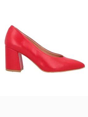 PREGUNTA Made in Italy - Leather Block Heel Pump in Red Size 40IT / US9